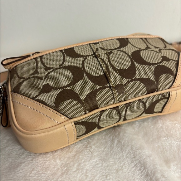 Coach Tan & Brown Signature Belt Bag w/ Leather Trim x Dust-bag & Box - Picture 9 of 14